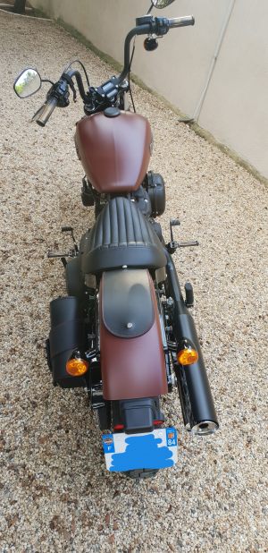 sacoche Myleatherbikes sur Softail Street bob (6)